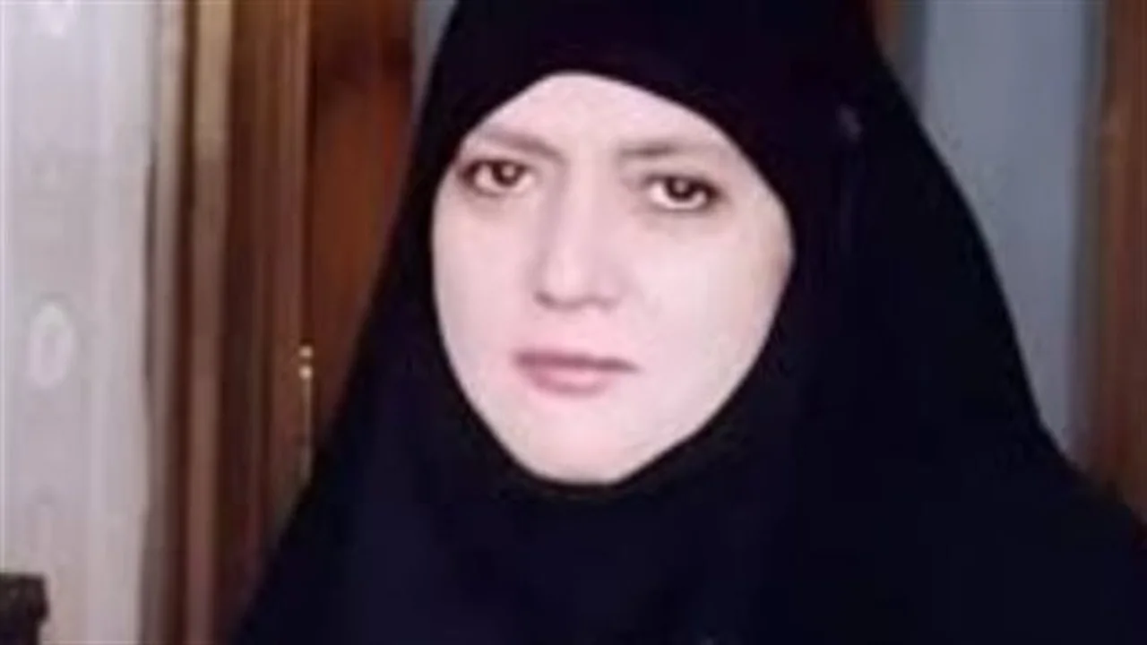 واقعة مليون جنيه.. شمس البارودي تهاجم فنانة شهيرة بسبب ادعاءات خلع الحجاب